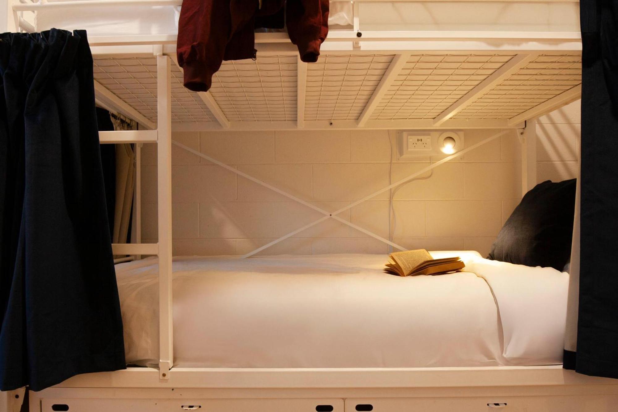 Little Drifter North Melbourne Hostel Εξωτερικό φωτογραφία
